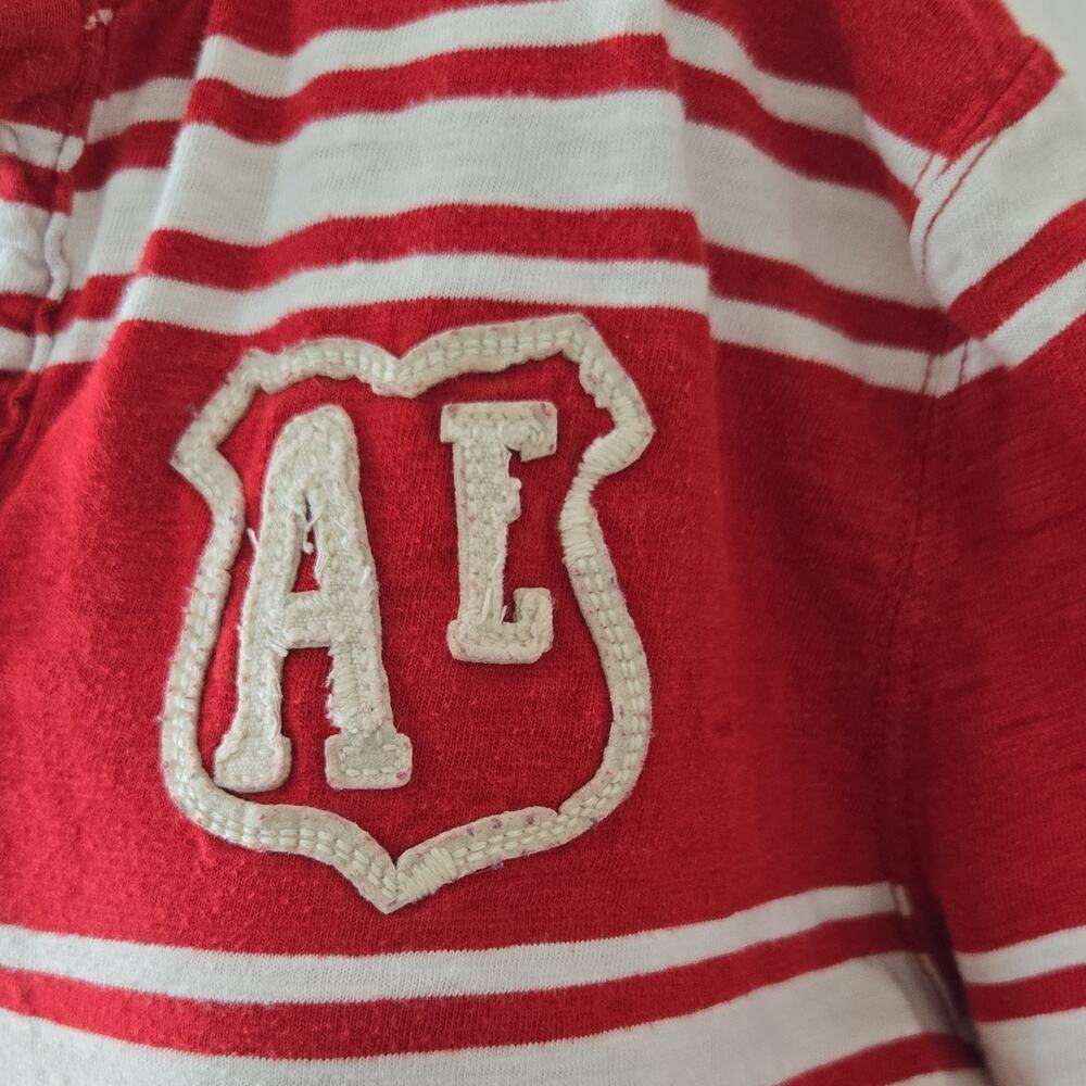 American Eagle Outfitters Men's Vintage Fit Striped Polo Shirt Red White L